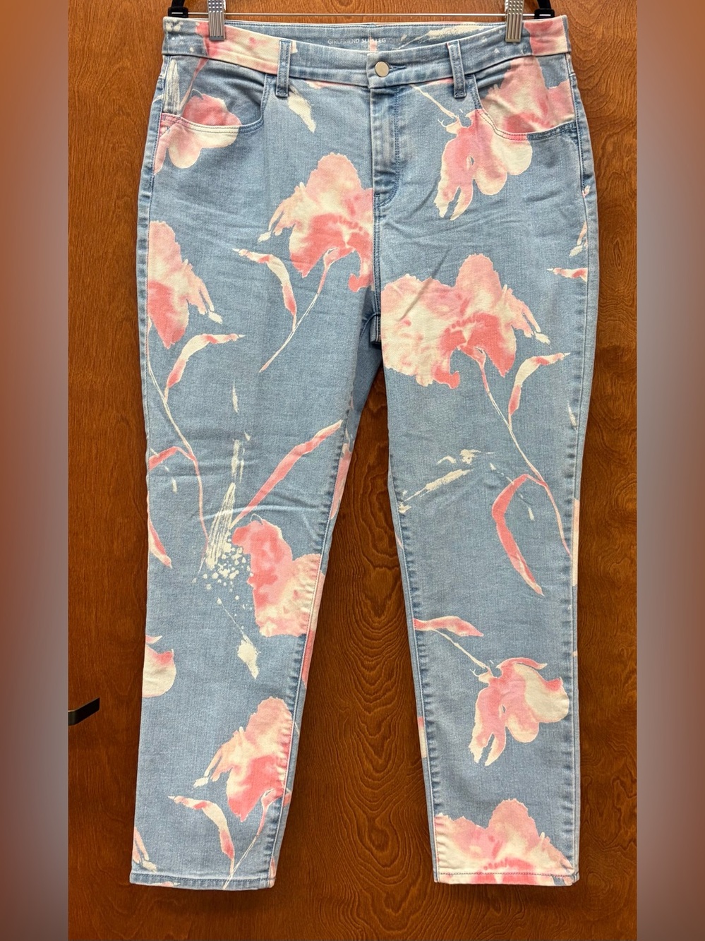 Chico's Pink Floral Print Girlfriend Slim Leg Ankle Jeans Mid Rise Size 2 or 12